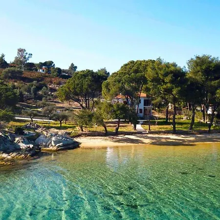 Villa Filyra Beachfront