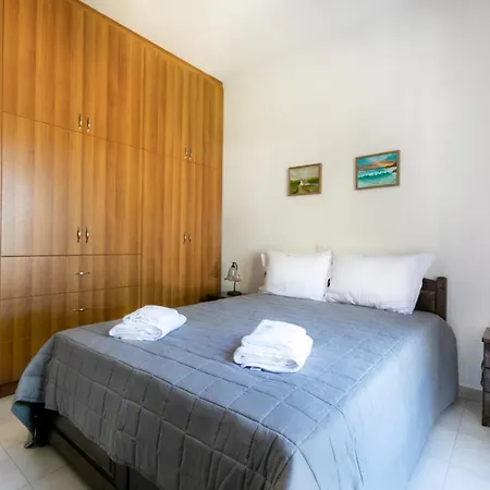 Villa Filyra Beachfront *