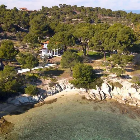 Filyra Beachfront *