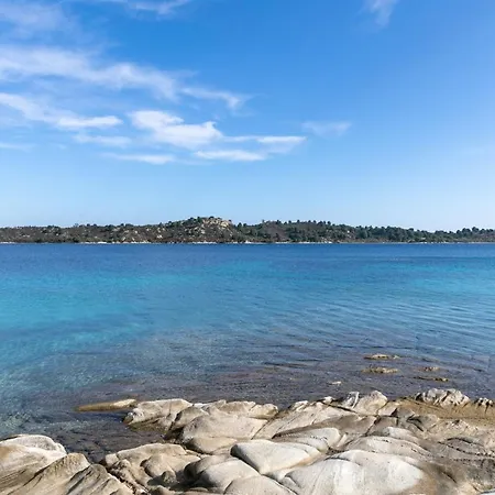 Filyra Beachfront Villa